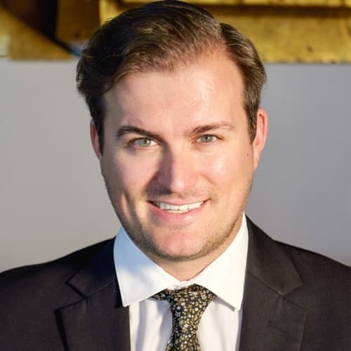 Portrait of Grant Packwood, Senior Consultant